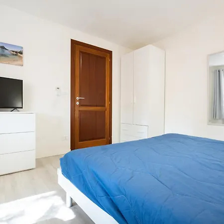 “levante” A 300m Dalla Lejlighed *