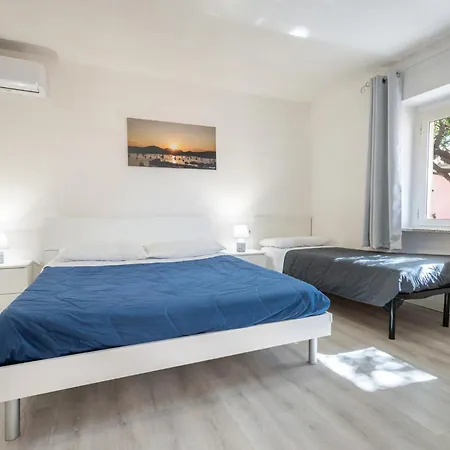 Levante A 300m Dalla * Golfo Aranci